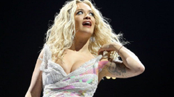 Rita Ora ndez Londrën në turneun e saj “Phoenix”