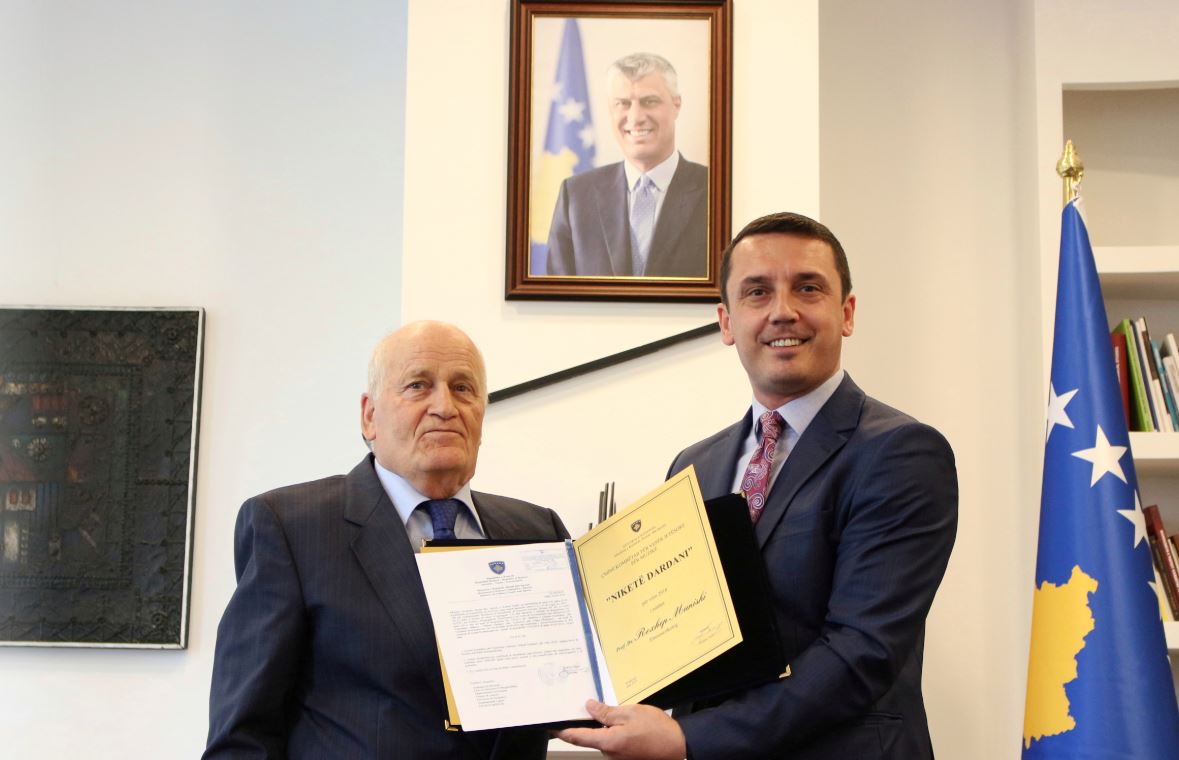 Etnomuzikologu Munishi nderohet për kontributin gjysmëshekullor