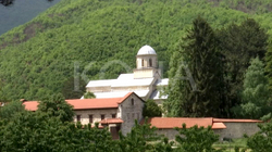 Çeku: Vendimi që Manastiri i Deçanit të konsiderohet monument i rrezikuar s’bazohet në logjikë të shëndoshë