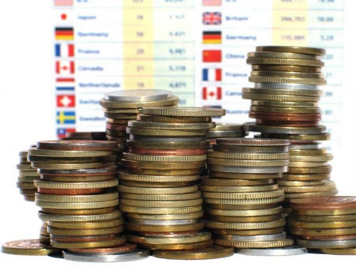 Leku zhvlerësohet në këmbim me euron dhe dollarin