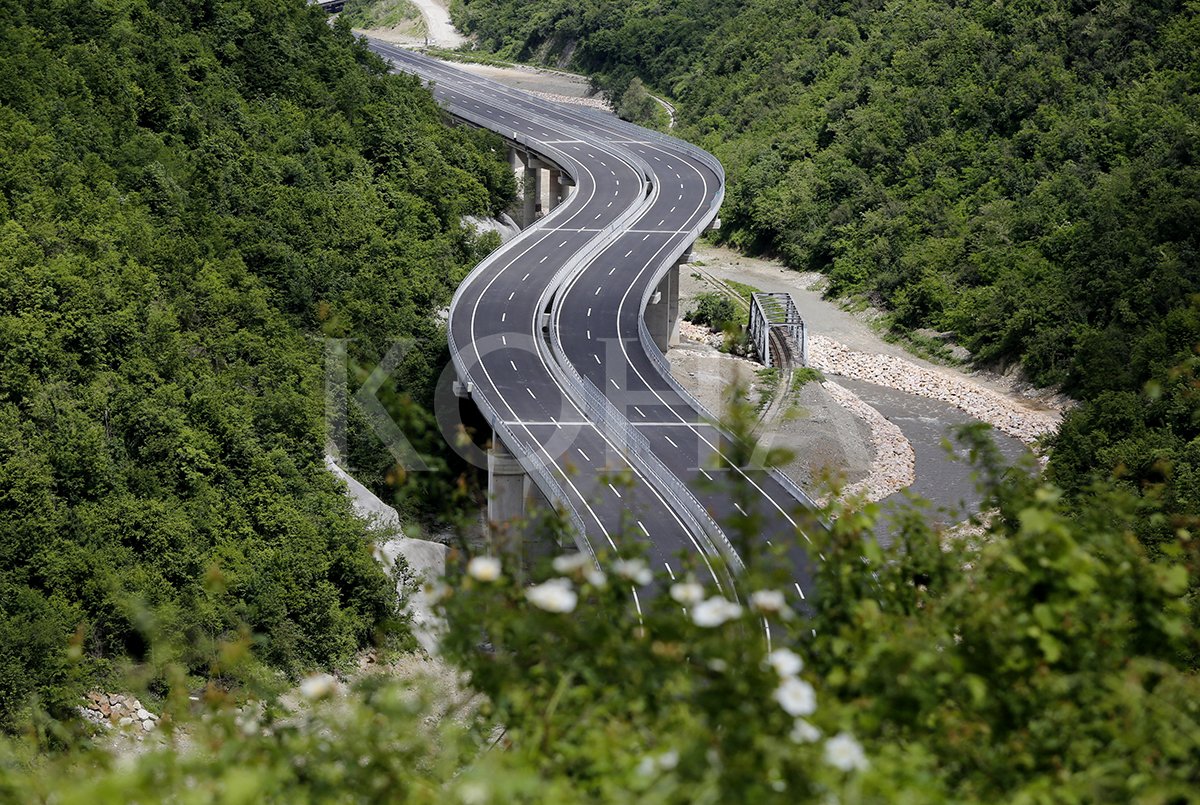 Investimi 706-milionësh në autostradë, shihet si urë lidhëse bashkëpunimi