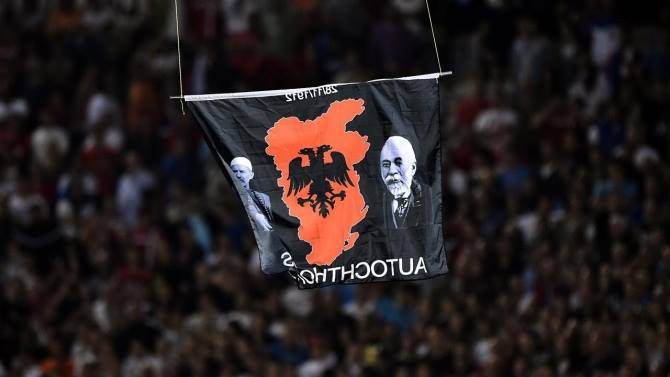 Kosova do të shkojë në drejtim të bashkimit me Shqipërinë, thotë Vuçiqi
