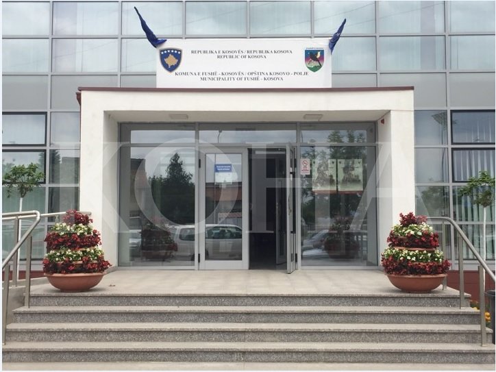 Opozita akuzon pushtetin në Fushë-Kosovë për autokraci