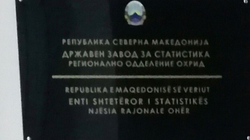 Në Ohër vendoset tabela dygjuhëshe e Entit të Statistikave, reagojnë portalet maqedonase