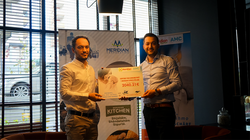 Meridian Express dhuroi 2,040.21 Euro për shëndetin e nënave dhe fëmijëve në Kosovë