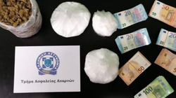 22 grekë e shqiptarë të arrestuar në Athinë për kokainë “dëborë” e heroinë “gështenjë”...