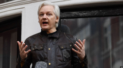 Suedia ndërpret hetimet kundër Julian Assange
