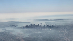 Sydney mbulohet nga tymi i dendur