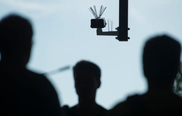 Kush është serbi në videoxhirimin me spiunin rus, spekulimet s’kanë fund