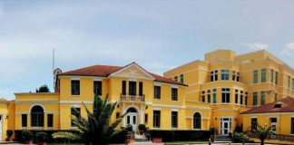 SHBA-ja kërkon nga Shqipëria që zgjidhjen e ngërçit kushtetues t’ia besojë Venecias