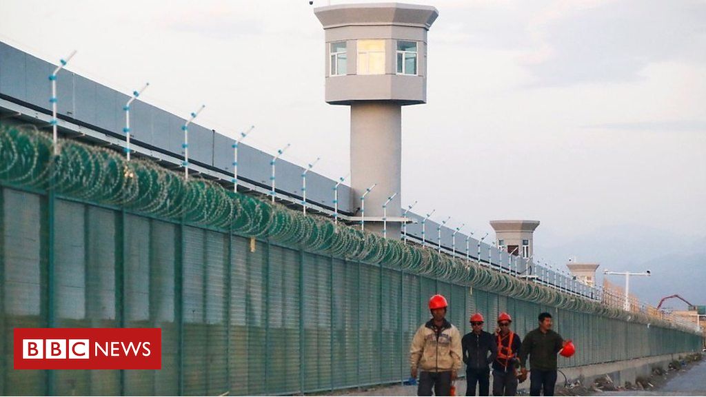 Kina shpëlau trurin e mijëra myslimanëve ujgurë