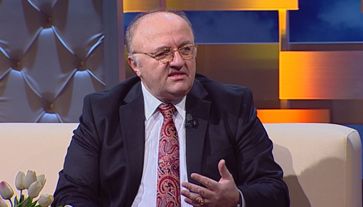 ​Dervishi: Pallatet ishin shpallur të pabanueshme por varfëria i detyroi banorët të kthehen