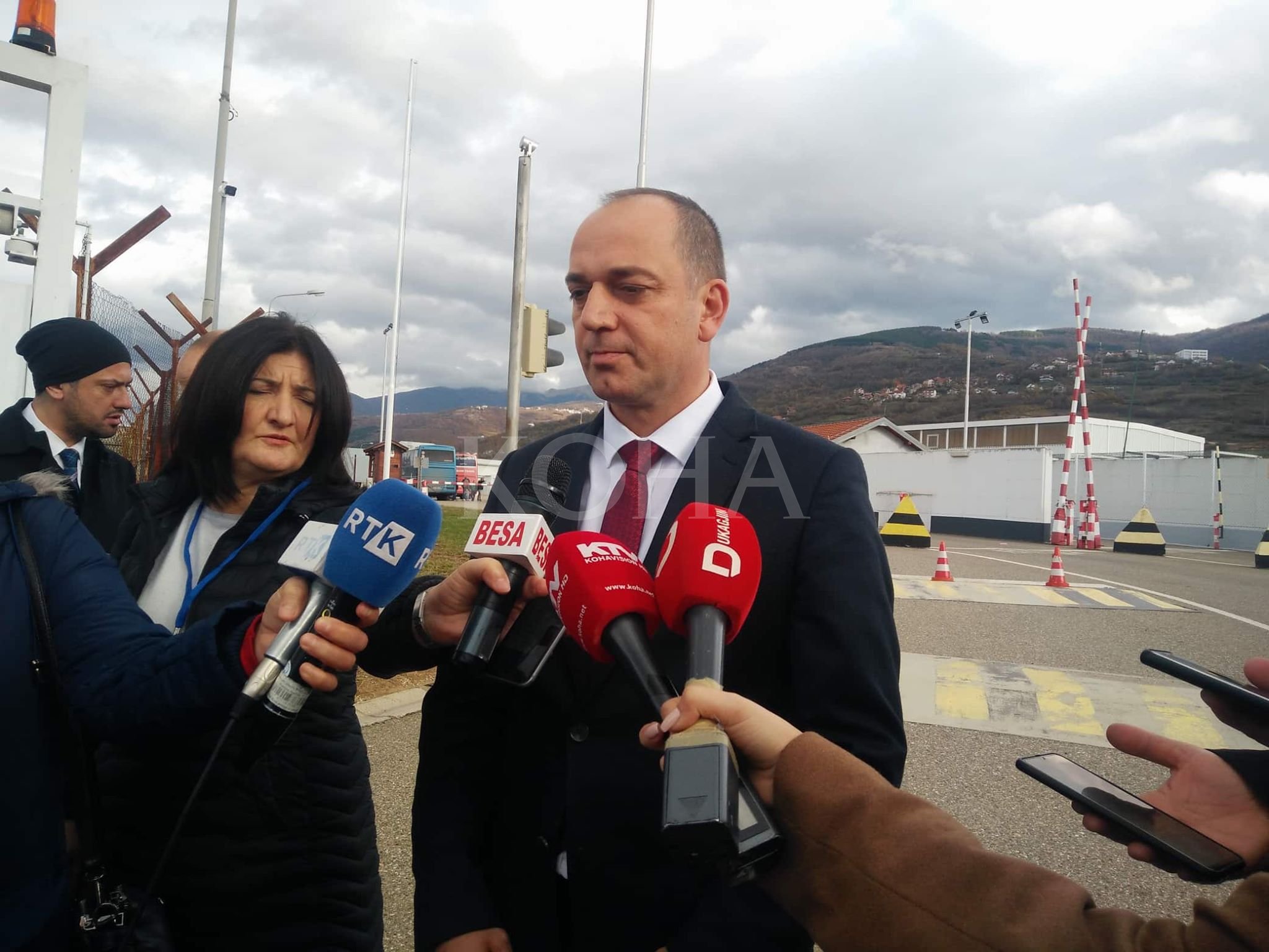 Në Prizren po vijnë persona edhe nga vendet që s’janë prekur nga tërmeti, nisin verifikimet
