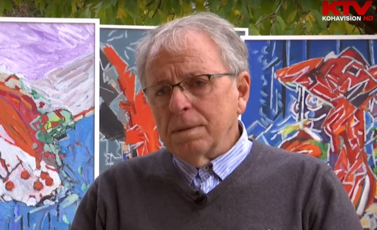 Painter Demush Avdimetaj, ready for the exhibition 