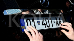 Kosova ende pa targa të unifikuara të automjeteve
