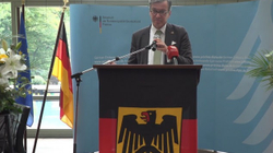 Ambasadori gjerman Heldt i lumtur me futjen e mallrave nga Bosnja në Kosovë