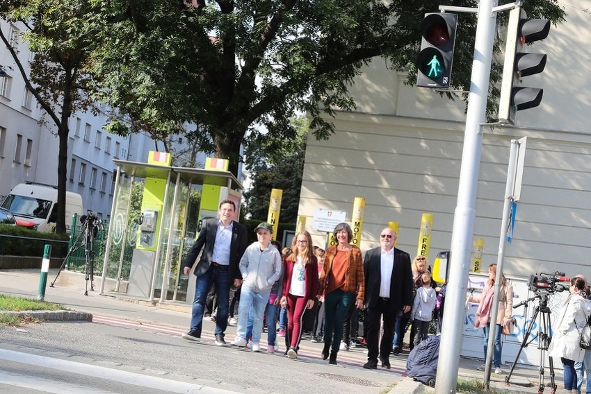 Semafori "i mençur" në Vjenë detekton nëse këmbësori ka ndërmend ta kalojë rrugën