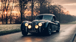 Jaguar XK120 i vitit 1953 në version elektrik, së shpejti arrijnë edhe modelet tjera klasike elektrike