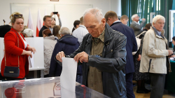 Polonia pret zgjedhjet e ndarë me BE-në
