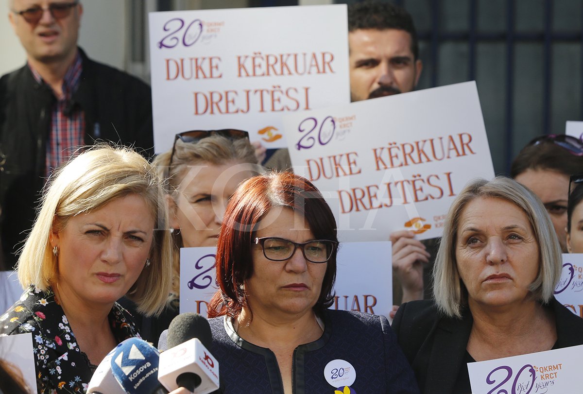 Shyhrete Tahiri – Sylejmani, e dyta që del publikisht për të kërkuar drejtësi për dhunimin në luftë