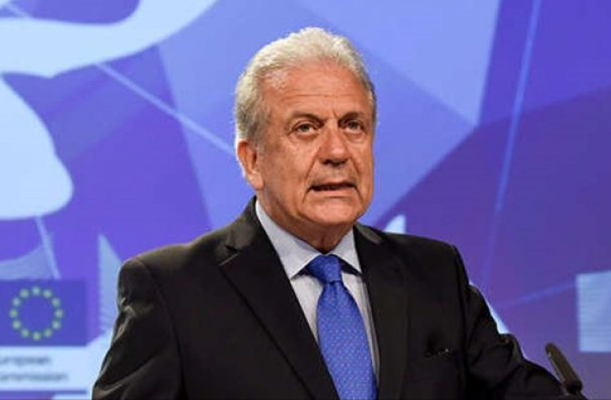 Eurokomisioneri Avramopulos: Mos lejoni që Ballkani të riballkanizohet       
