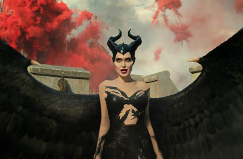 “Maleficent: Mistress of Evil” rrëzon nga froni filmin “Joker”