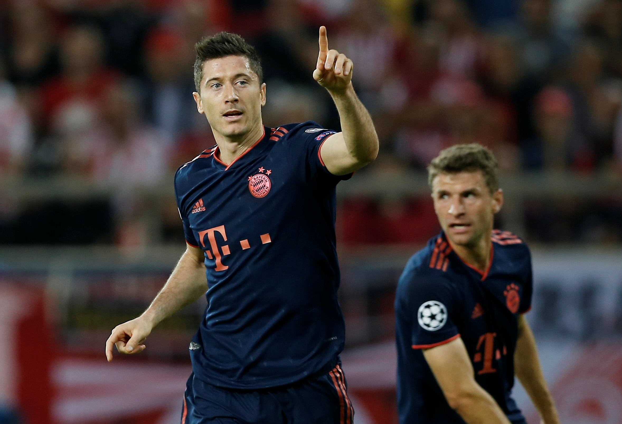 Bayerni fiton ngushtë ndaj Olympiacosit, Tottenhami arrin fitoren e parë