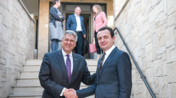 Nis takimi mes LDK-së e VV-së