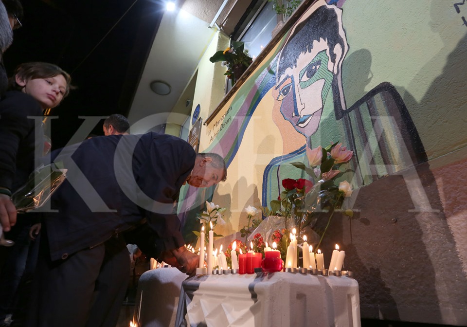 Kujtohet Astrit Dehari, qytetarët kërkojnë drejtësi për të