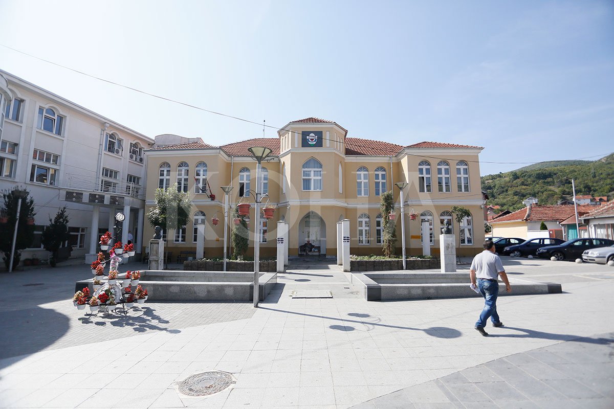 100 banorë nga Lugina e Preshevës aplikojnë për leje qëndrimi në Kosovë