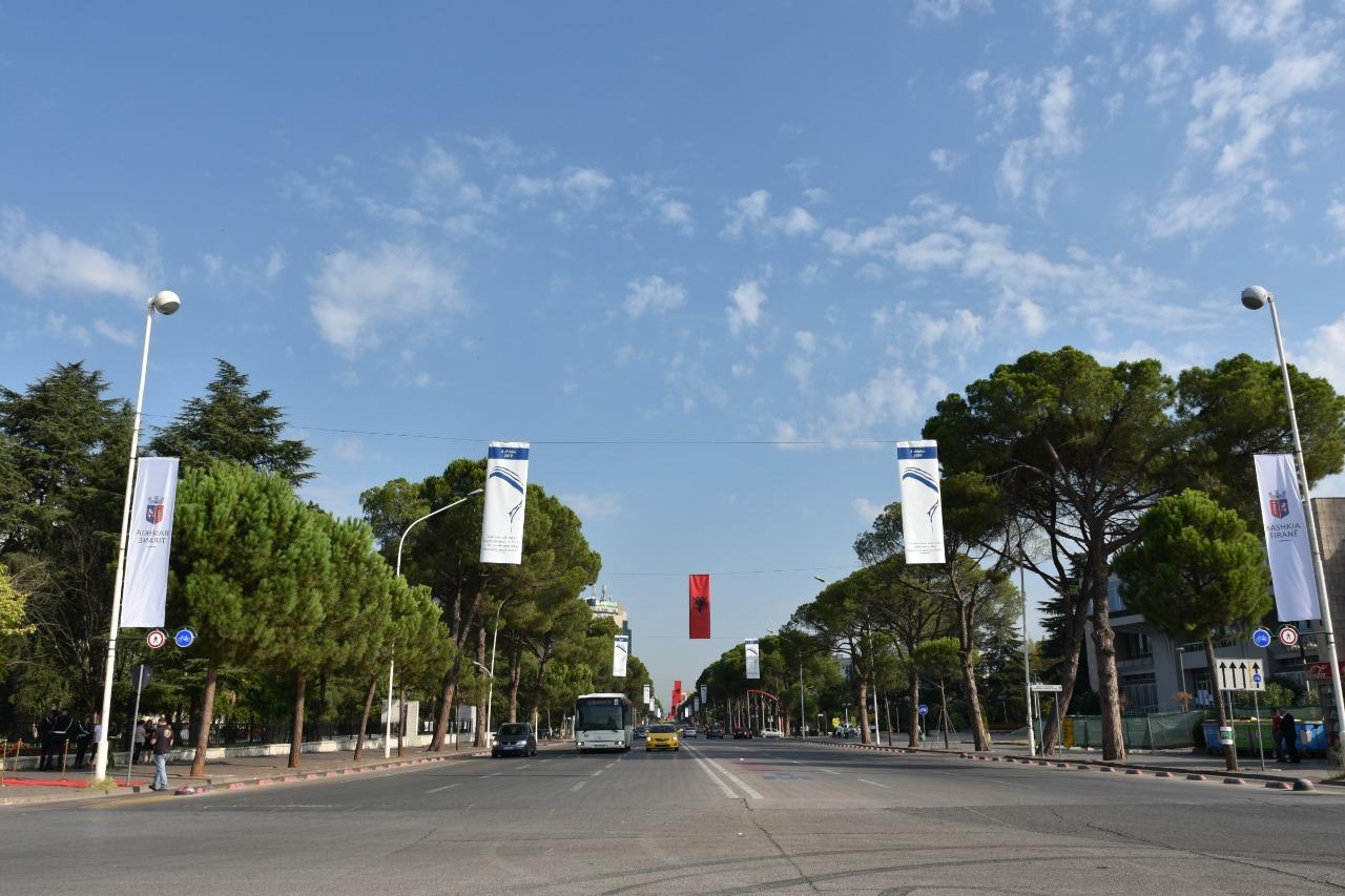 Si u kremtua dita e shenjtërimit të “Nënë Terezës” në Tiranë