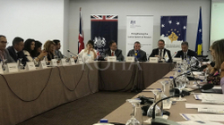 Abbott me një sërë pyetjesh për Lumezin, i thotë se “në supe mban peshë të rëndë”