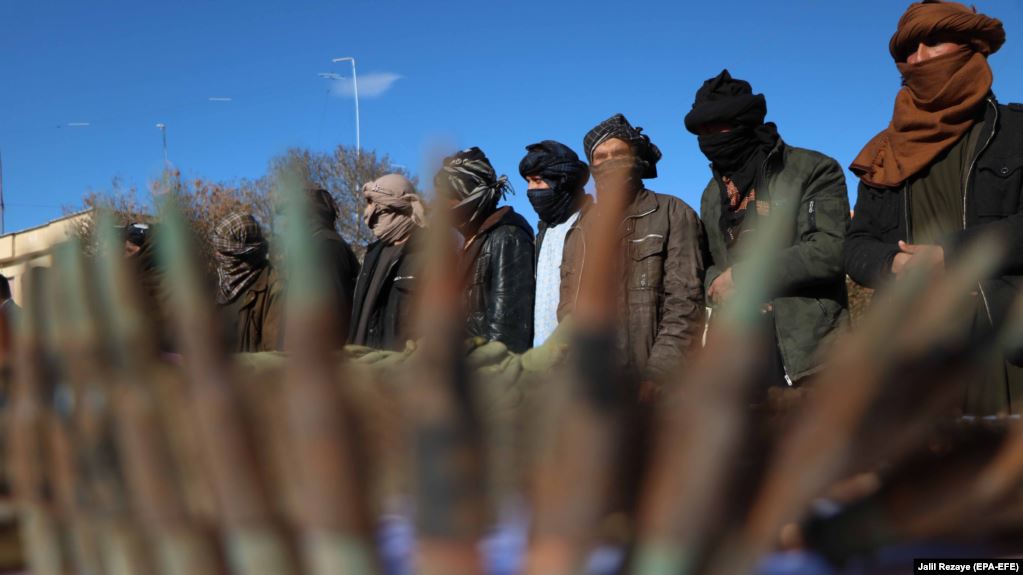 Talibanët vlerësojnë se SHBA-ja humb më shumë nga anulimi i bisedimeve