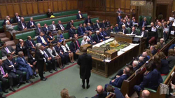 Pezullimi i Parlamentit në Britani i paligjshëm