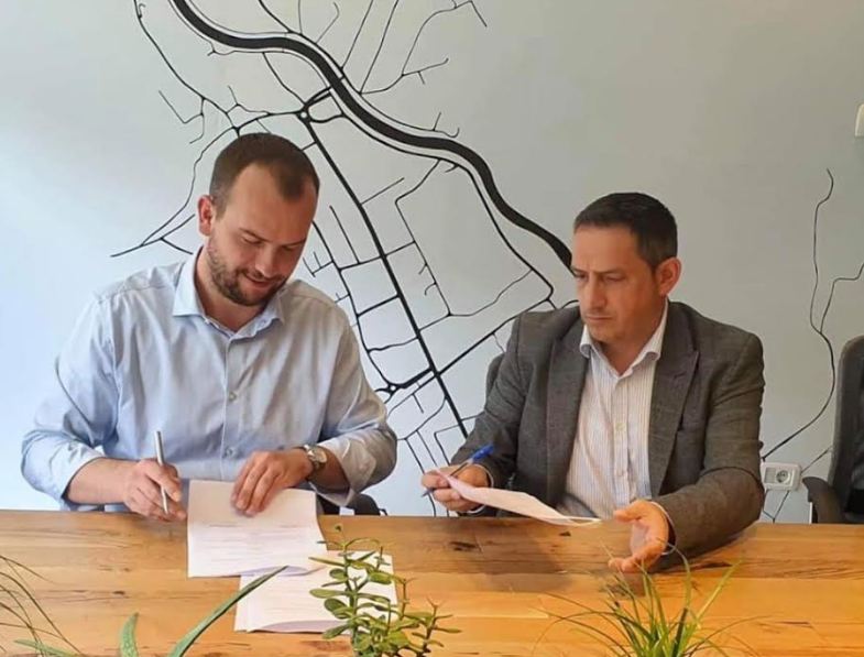 Ndahen afër 1 milion euro për 4 projekte mjedisore në Kamenicë