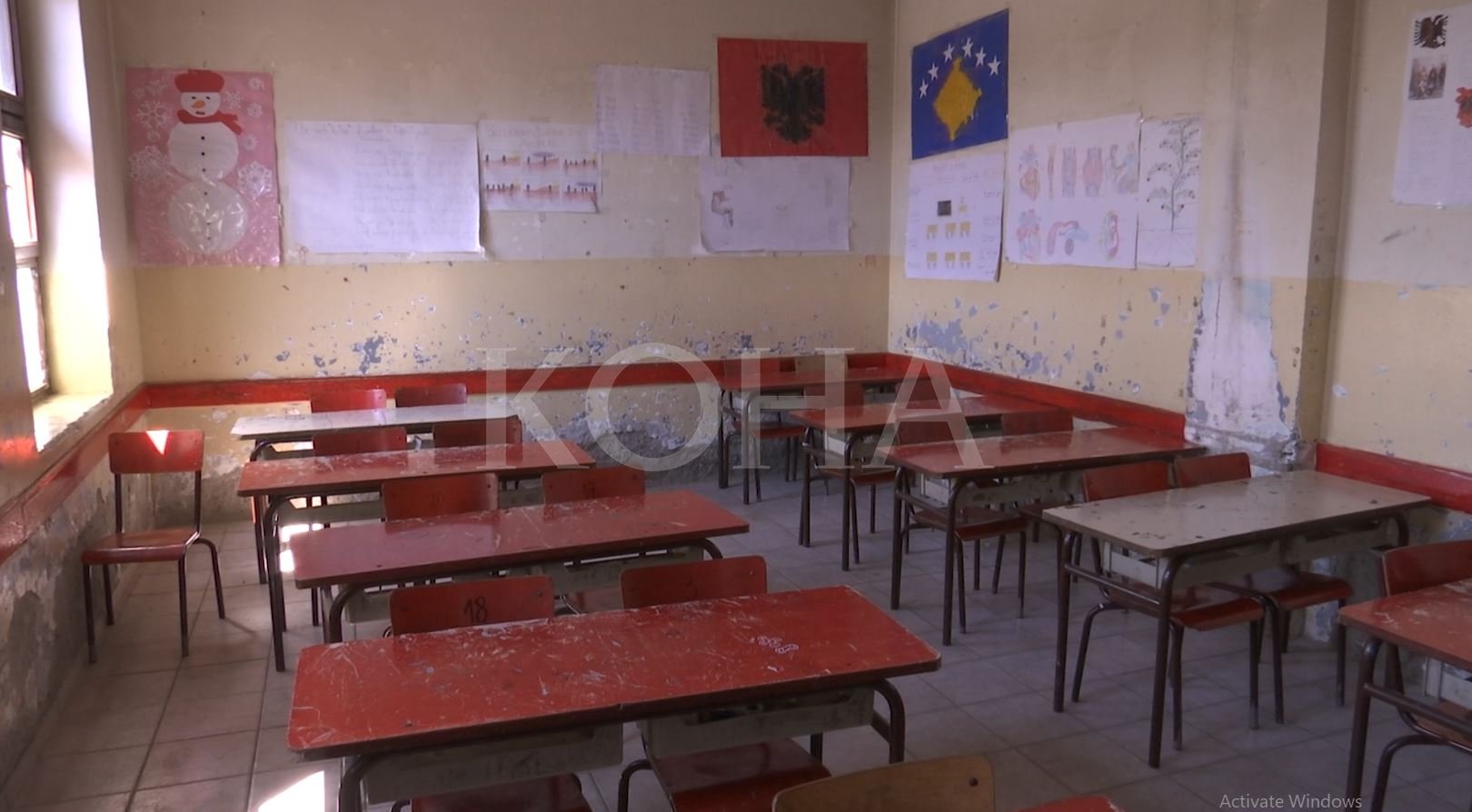 Në Bajçinë të Podujevës, shkolla e re s’përfundohet e vjetra në kushte të mjerueshme
