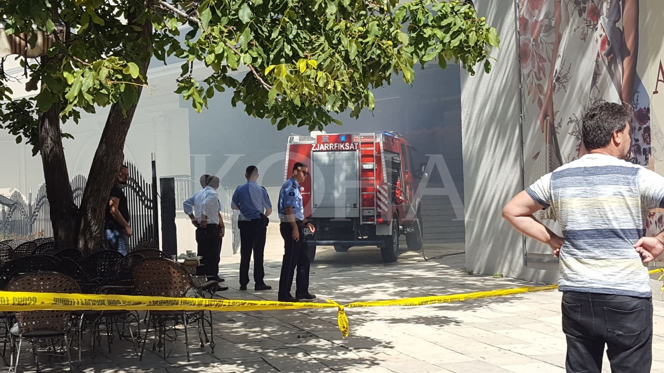 Përfshihet nga flakët një objekt “Te Qafa” në Prishtinë