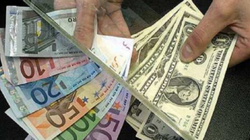 Euro e qëndrueshme, dollari forcon pozitat në këmbim me lekun