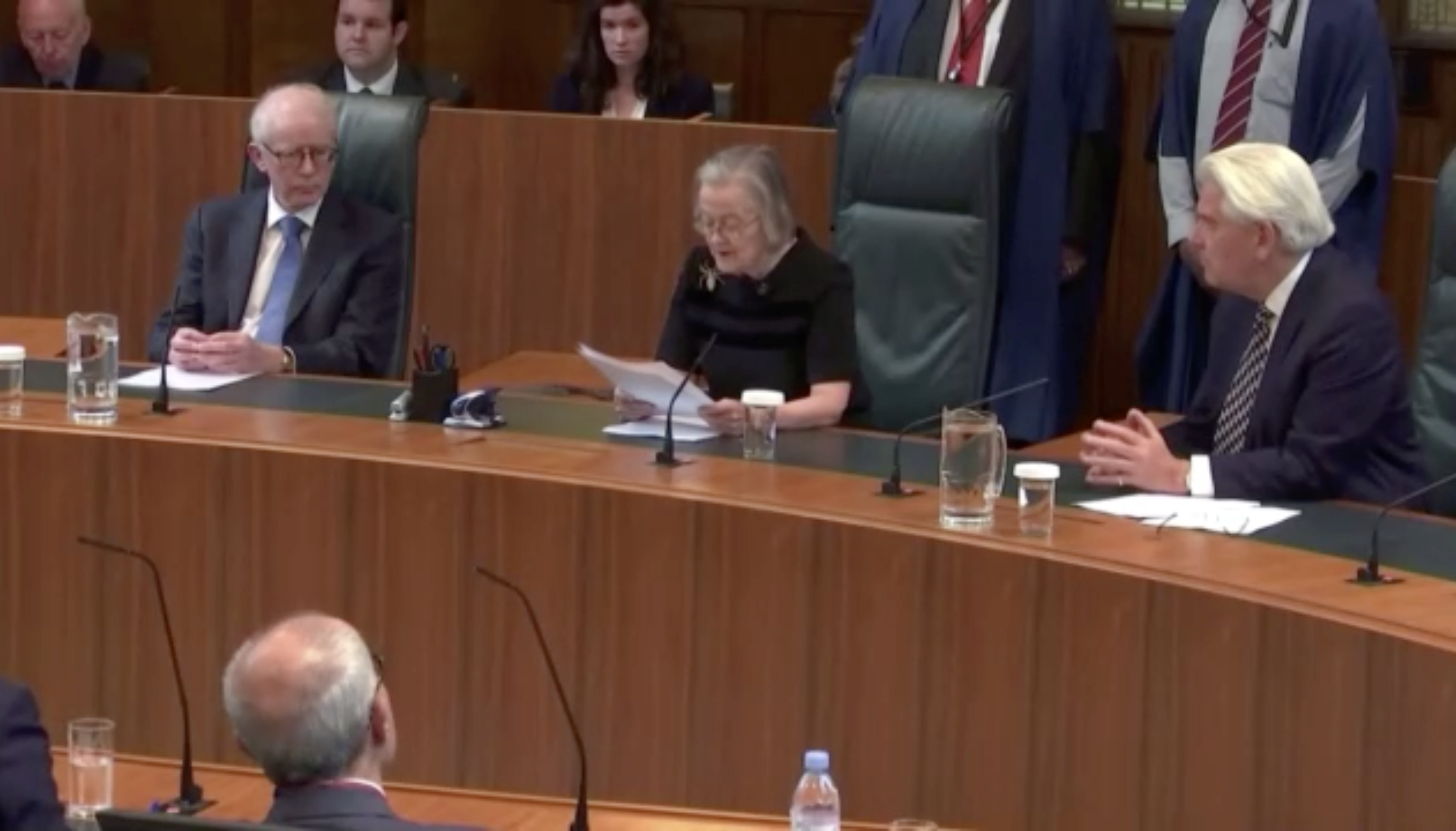 “Supremja” e konsideron të paligjshëm suspendimin e parlamentit britanik