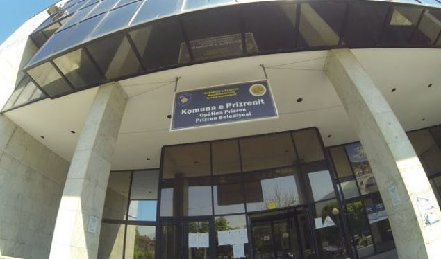 Ngrihet aktakuzë ndaj inspektorit të ndërtimit në Prizren për keqpërdorim të pozitës