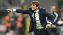 Conte nuk rinovon me Tottenhamin