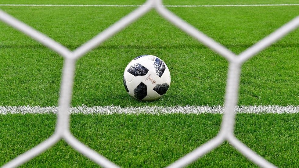 Shumë futbollistë nuk mund të përballojnë uljen e pagave