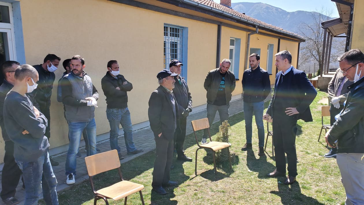 Veseli në veri të Kosovës, takon banorët shqiptarë në Leposaviq e Zveçan