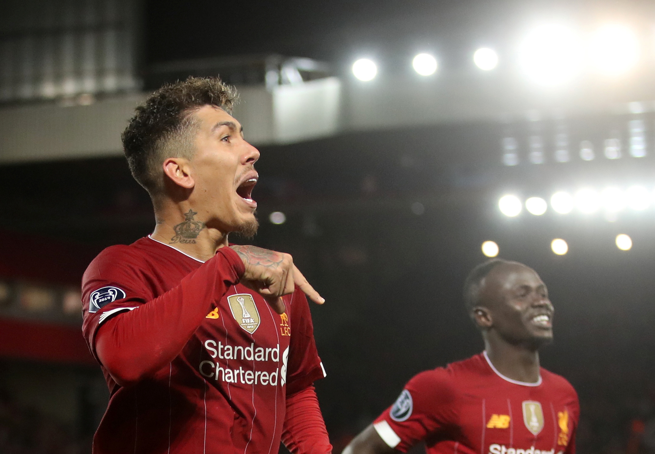 Presidenti i UEFA-s nuk sheh mundësi që Liverpooli të mbetet pa titull
