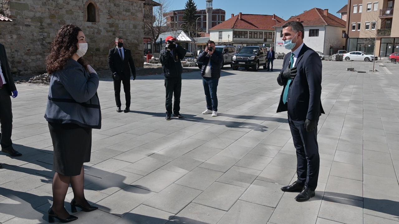 Osmani viziton Vushtrrinë, thotë se investimi në shëndetësi është i domosdoshëm