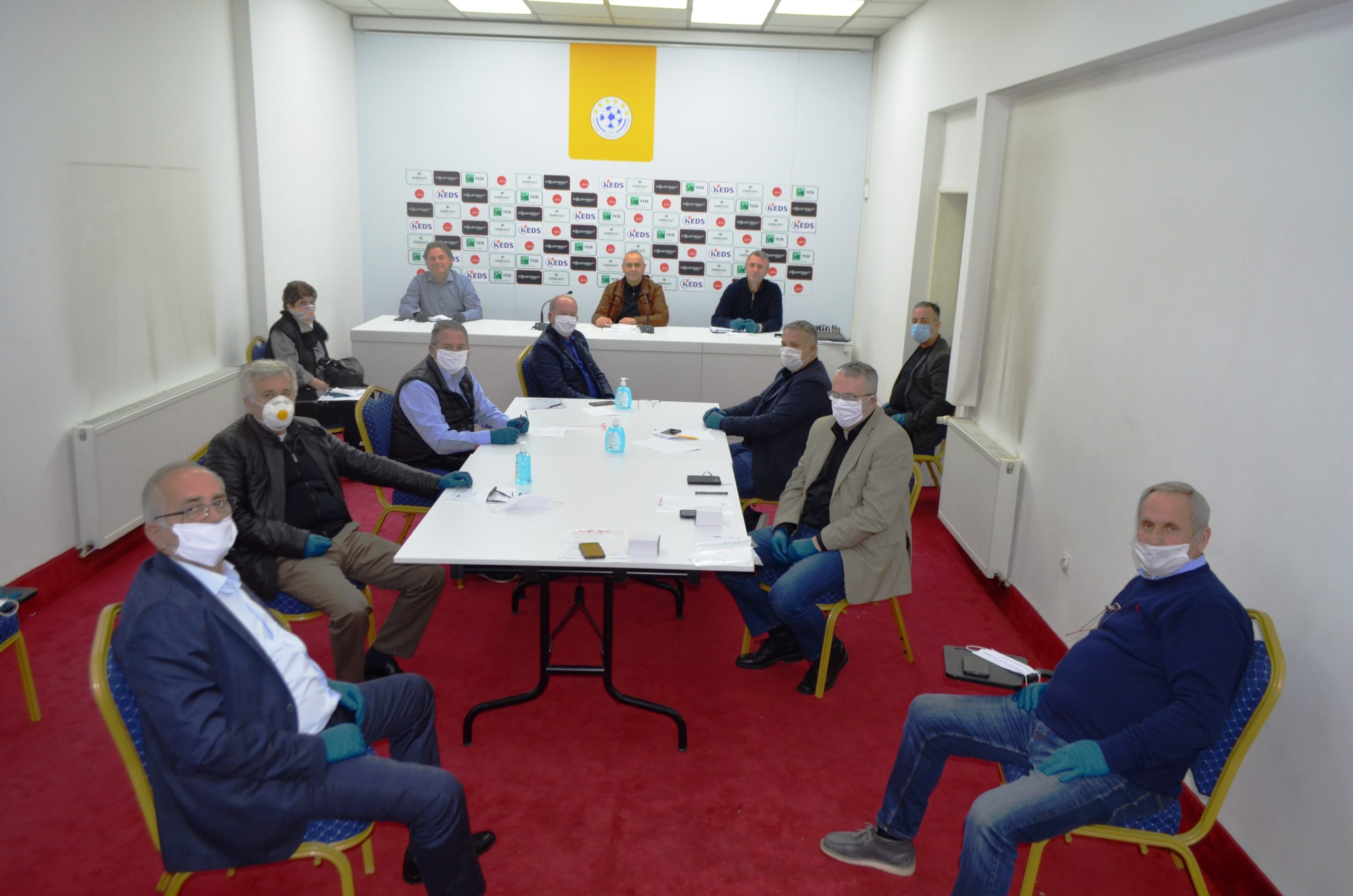 FFK-ja pranon se vazhdimi i garave nuk varet prej saj