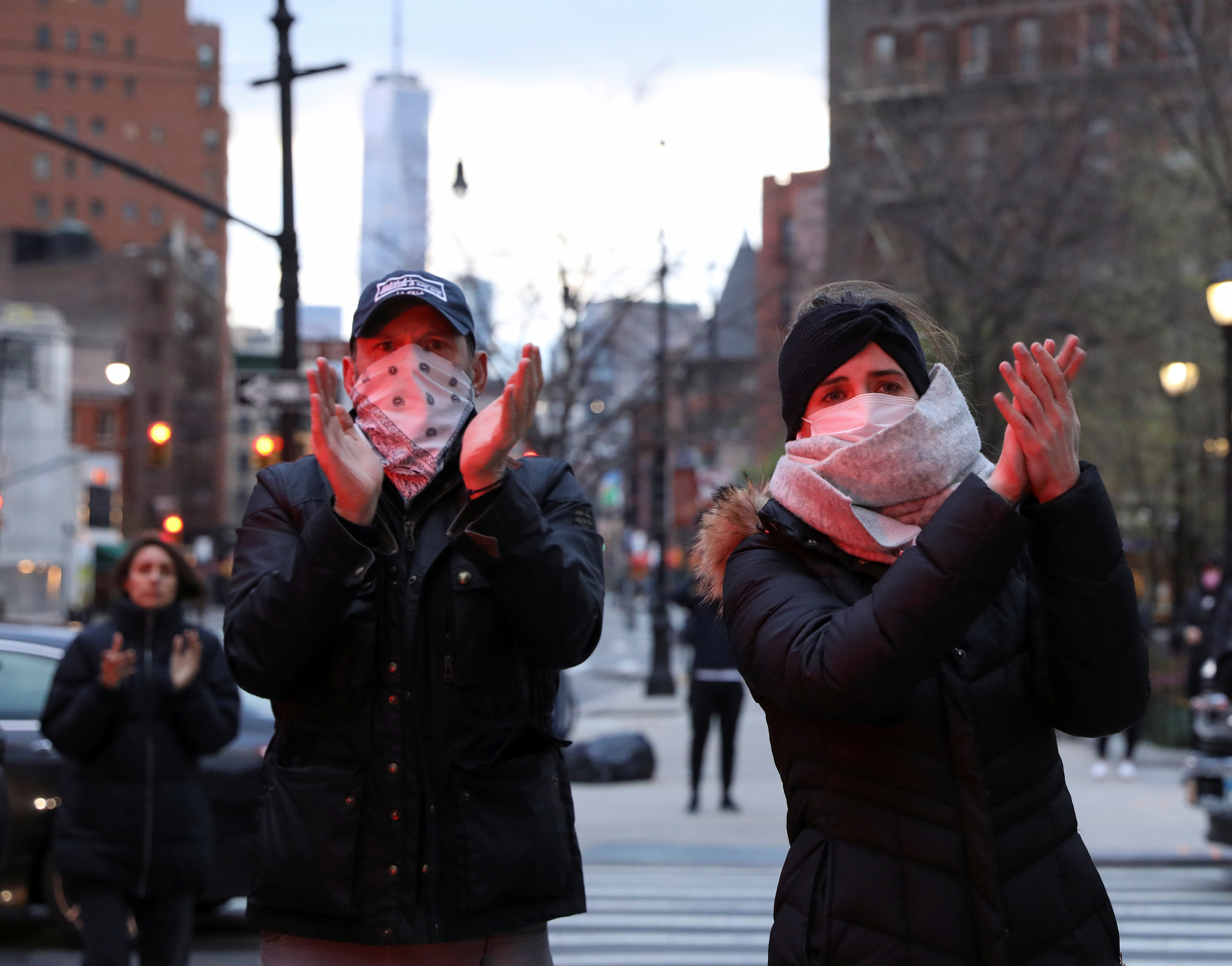 Qytetarët në New York falënderojnë stafin shëndetësor në SHBA për punën, foto: Reuters