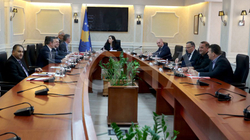 PDK-ja e LDK-ja kundërshtojnë nismat ligjore në Kryesi, Shala lëshon mbledhjen
