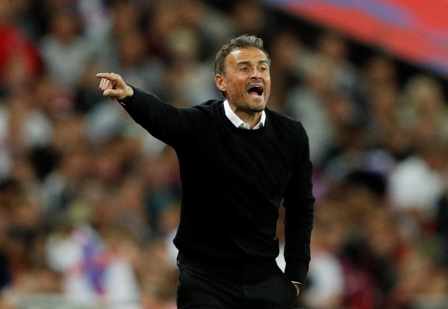 Luis Enrique propozon t'i zvogëlohet paga për 25 për qind