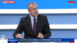 Qorrolli: Në Kosovë ka shantazh të demokracisë, Thaçi po ngutet që Kurti të largohet nga pushteti
